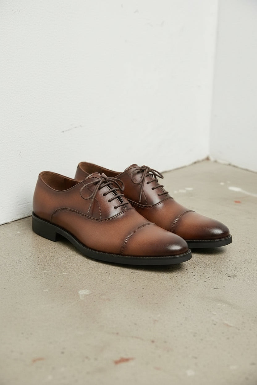 Men's Brown Leather Oxford Dress Shoes US 9 / Brown Men's Brown Leather Oxford Dress Shoes US 9 / Brown