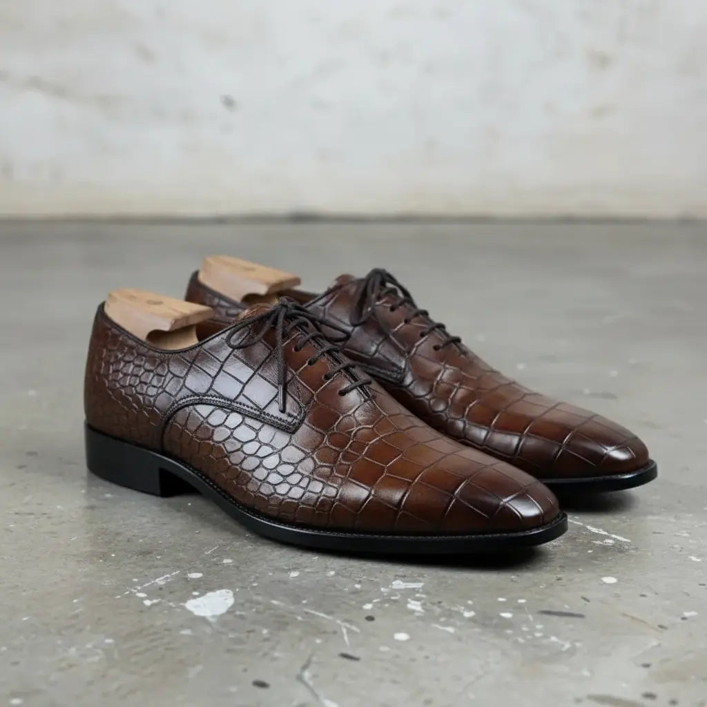 brown alligator dress shoes Men's Lace-up Crocodile Pattern Size:2XL (36-37 sleeve length) collection:FW26_Bergendrop1 making them a perfect A line dress pattern