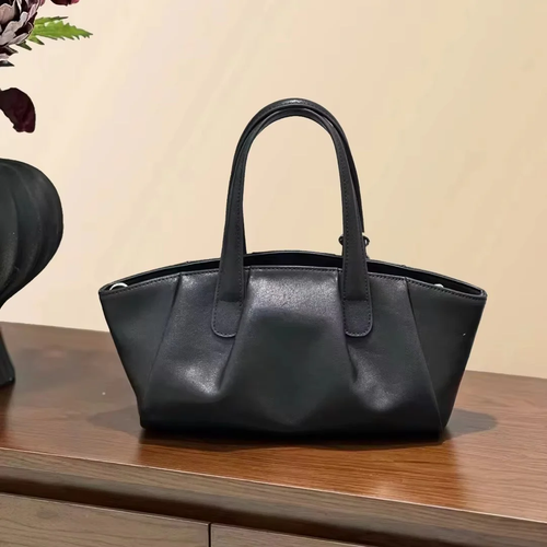 Purses & handbags