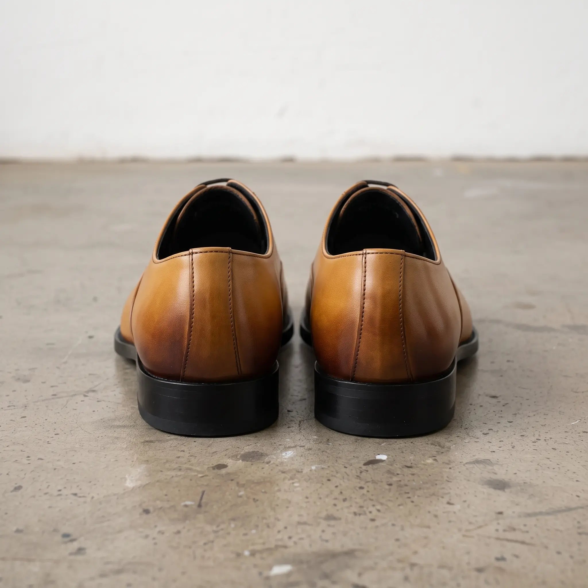Men's Tan and Dark Brown Cap-Toe Leather Oxfords — Heswall