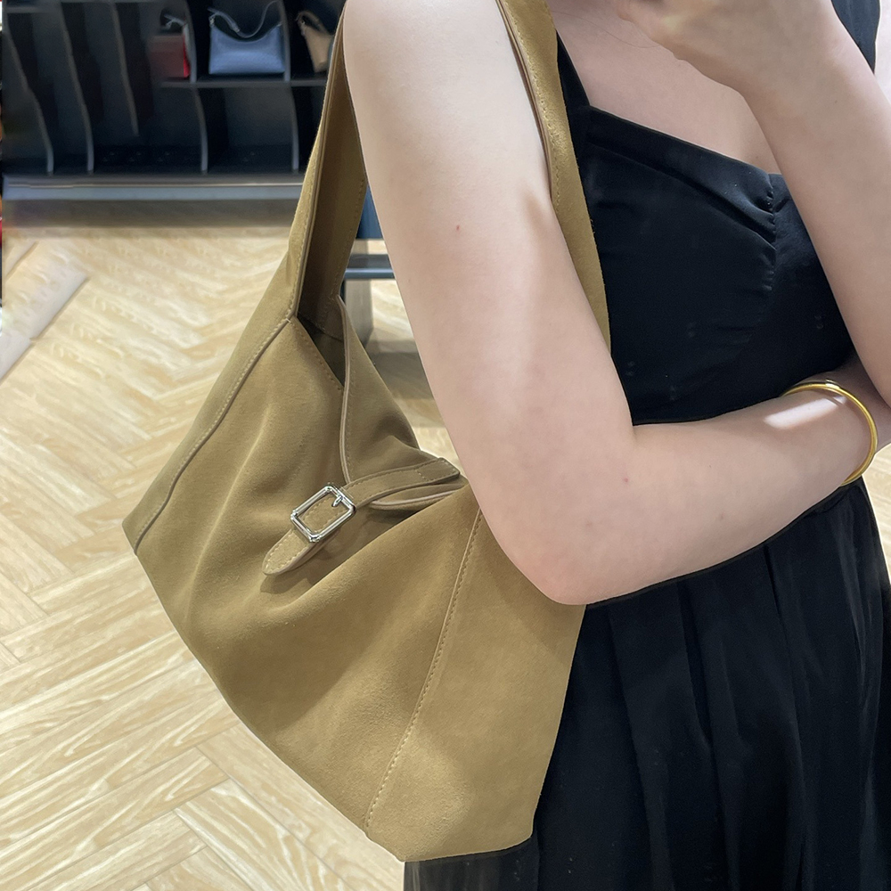 Women's Slouchy Suede Shoulder Bag - Underarm Leather Hobo Tote