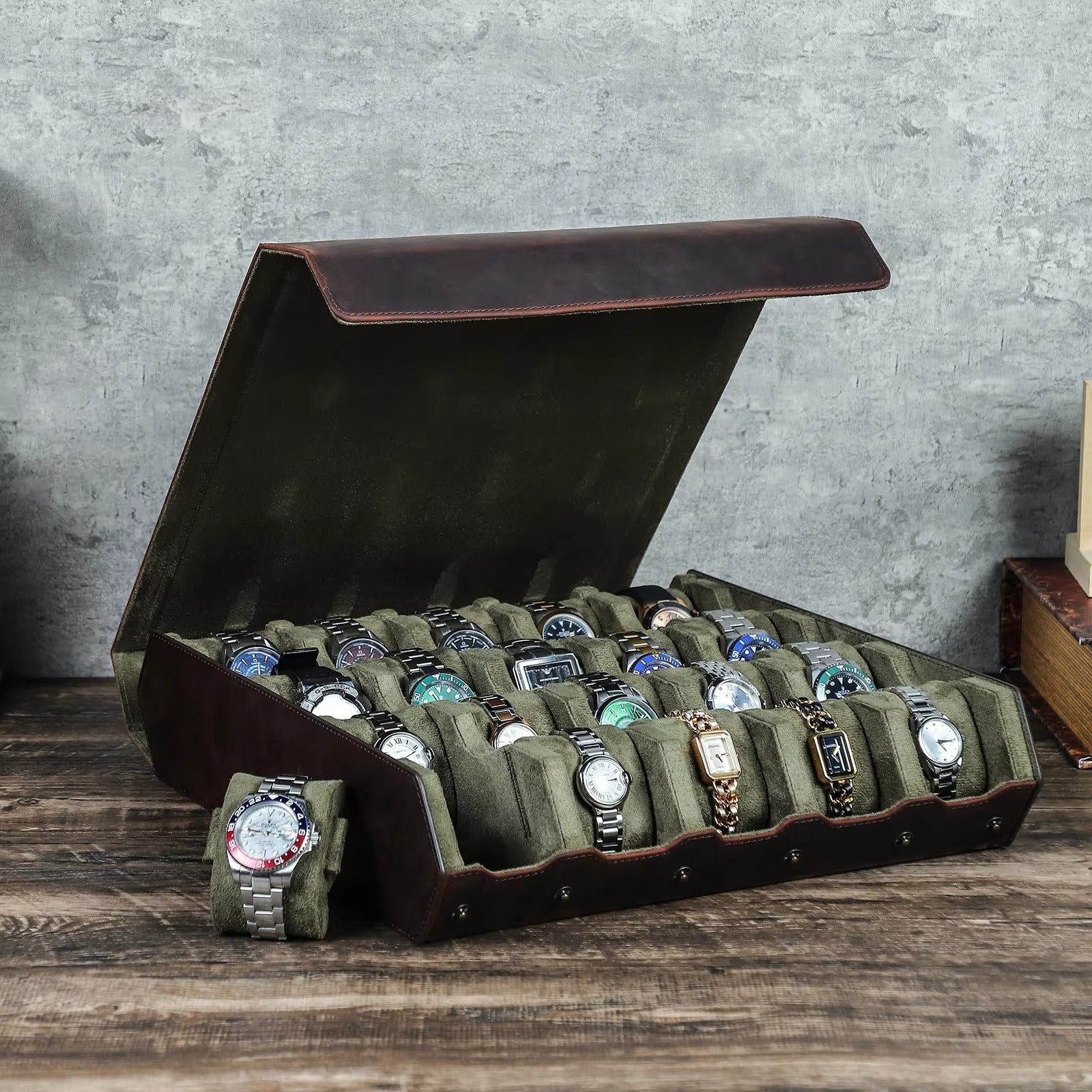 Handmade Leather Watch Organizer – 20 Watch Display Case