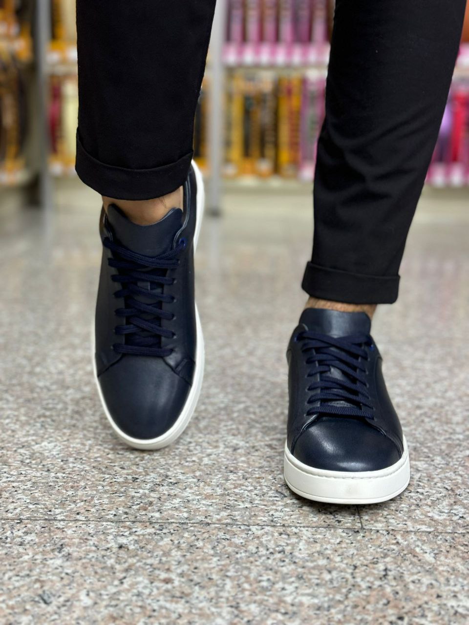 Men's Leather Navy Plain-Toe Sneaker