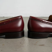 3-4-left-view of product - detail-view-showing-texture