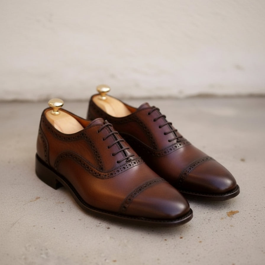 Handcrafted Men's Brown Leather Brogue Shoes