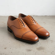 Men's Handmade Tan Leather Dress Shoes with Lace-up Closure