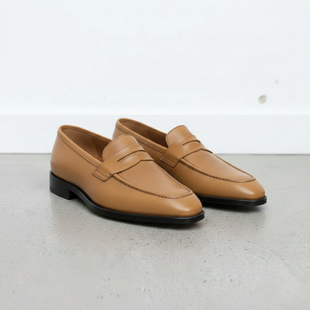 Men's Tan Apron-Toe Leather Penny Loafers