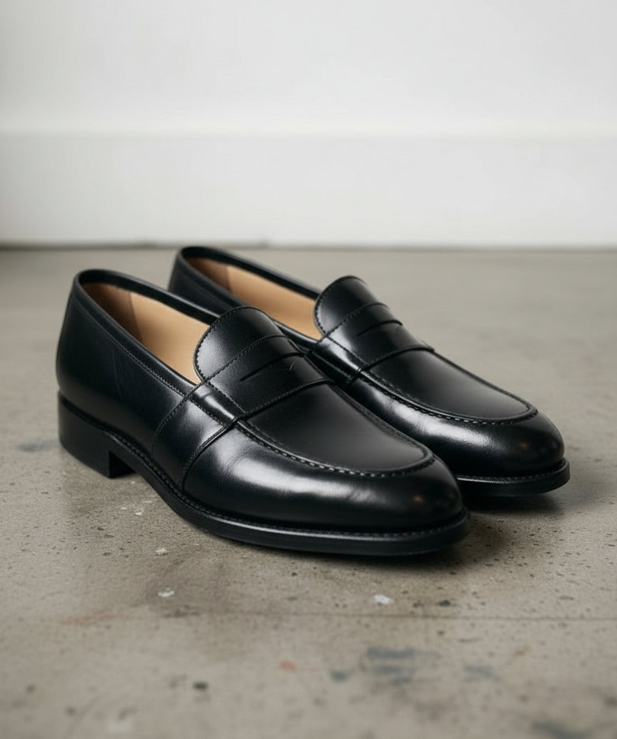 3-4-right-view of product - angle-view-showing-depth