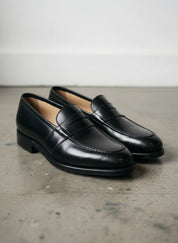 3-4-right-view of product - angle-view-showing-depth