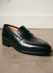 3-4-right-view of product - detail-view-showing-texture