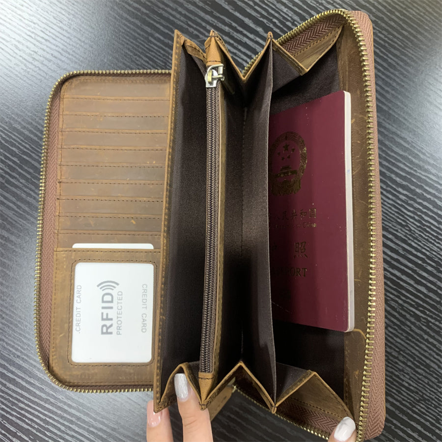 Women's Vintage RFID Zip-Around Full-Grain Leather Cardholder
