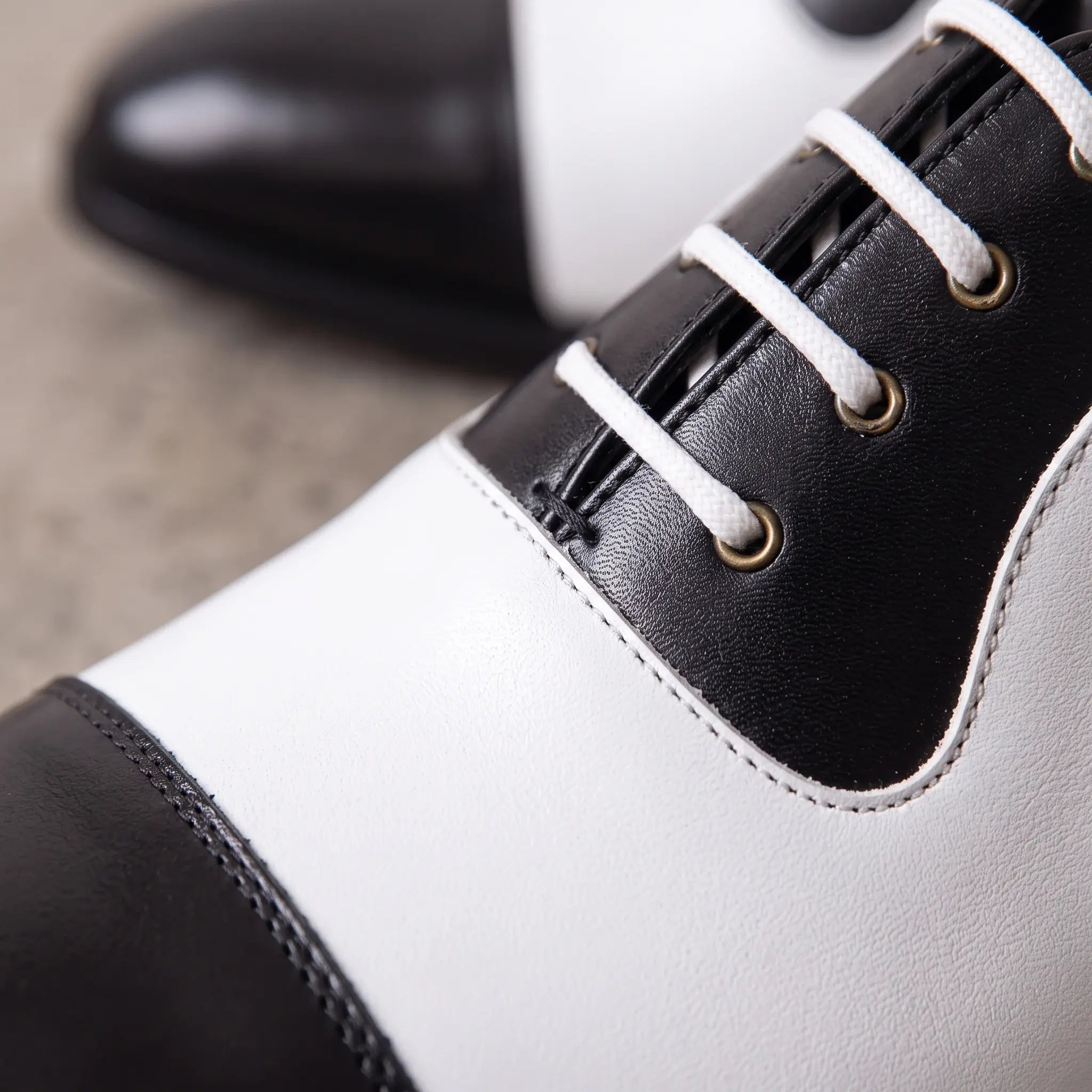 Men's Black and White Cap-Toe Leather Spectator Oxfords — Mansfield