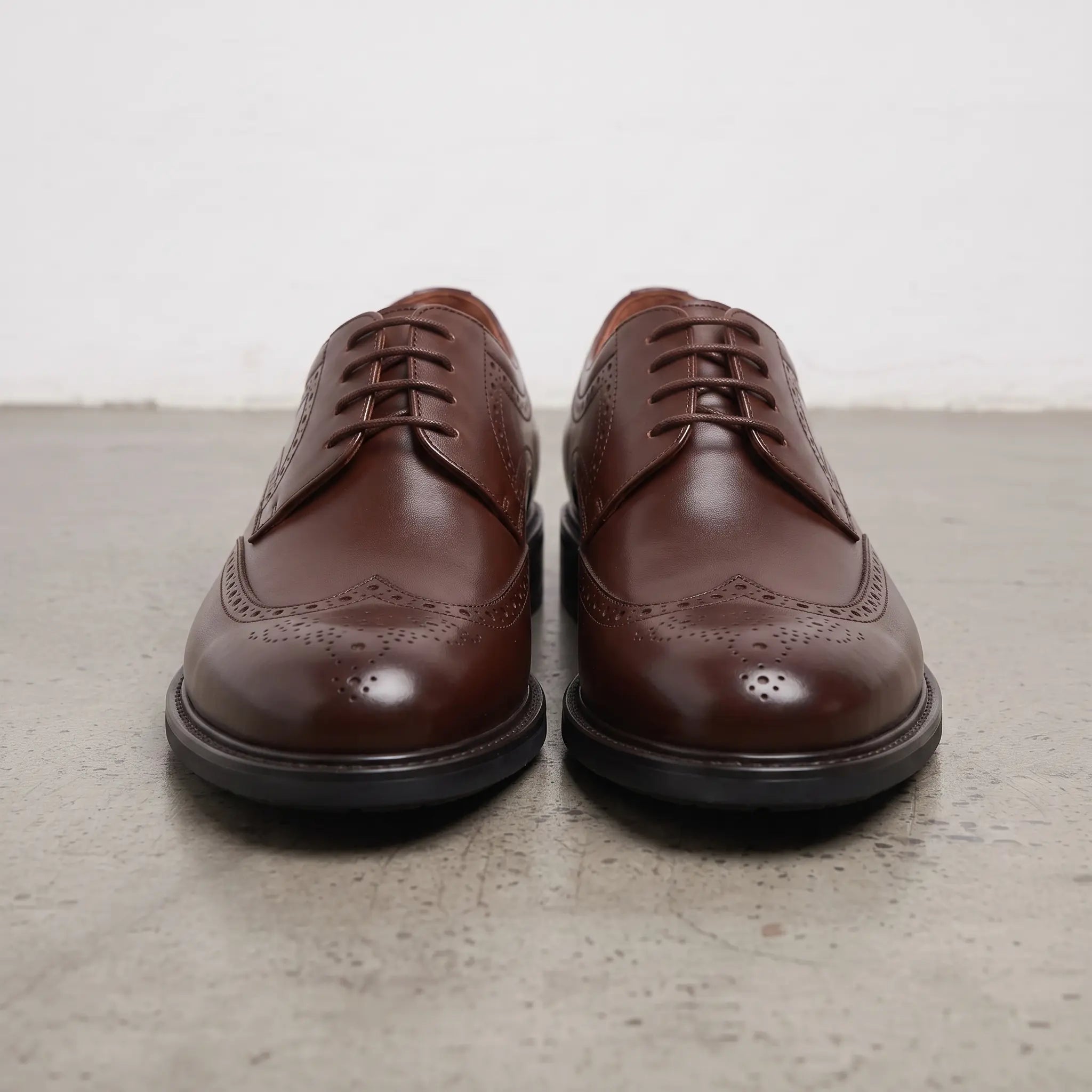 Men's Brown Wingtip Leather Derbys — Yardley