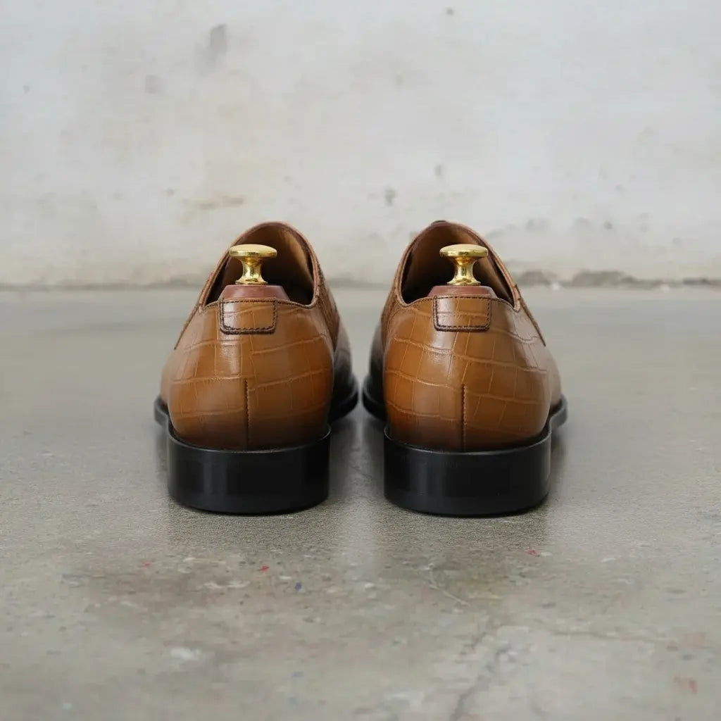 Men's Tan and Dark Brown Plain-Toe Crocodile-Embossed Leather Oxfords — Wroxton