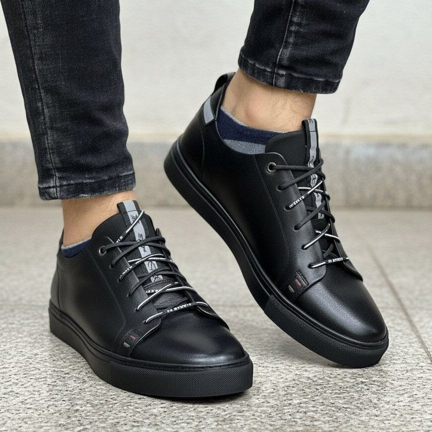 Men's Black Leather Low-Profile Sneakers
