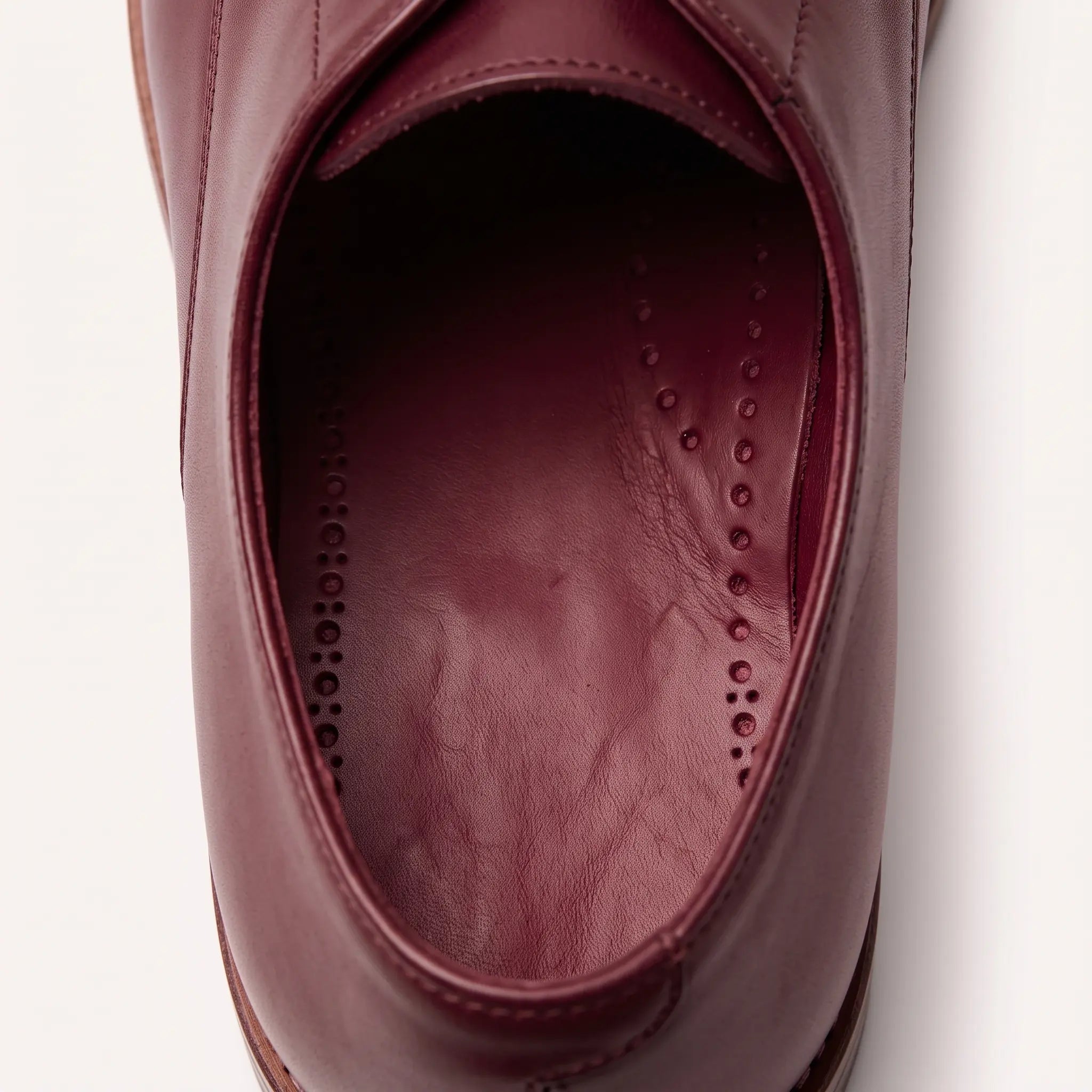 Burgundy Wingtip Brogue Full-Grain Leather Insoles — Bassett