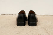 Handcrafted Men's Black Leather Oxford Shoes