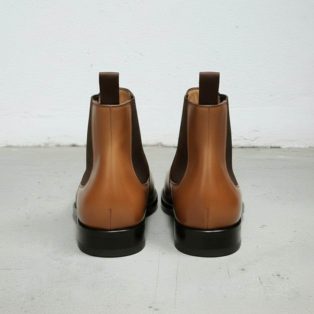 Men's Tan Plain-Toe Leather Chelsea Boots — Erwood