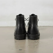 Men's Black Apron-Toe Leather Lace-Up Boots — Sedgefield