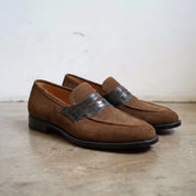 Men's Grey and Brown Crocodile-Embossed Suede Apron-Toe Penny Loafers — Crompton