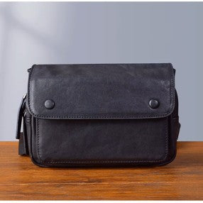 Men's Black Magnetic Buckle Leather Crossbody Bag