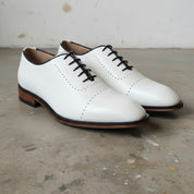 Men's White Lace-Up Full-Grain Leather Oxfords