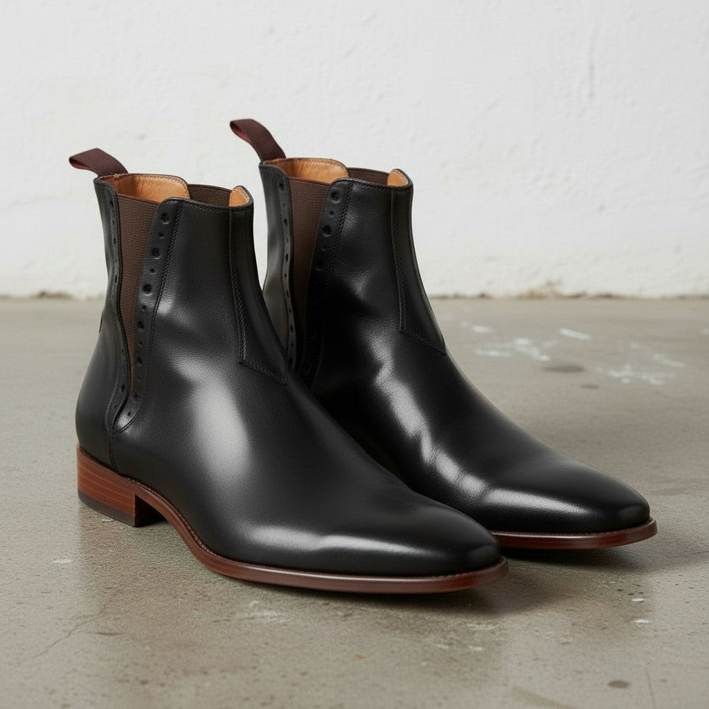 Men's Black Plain-Toe Leather Chelsea Boots