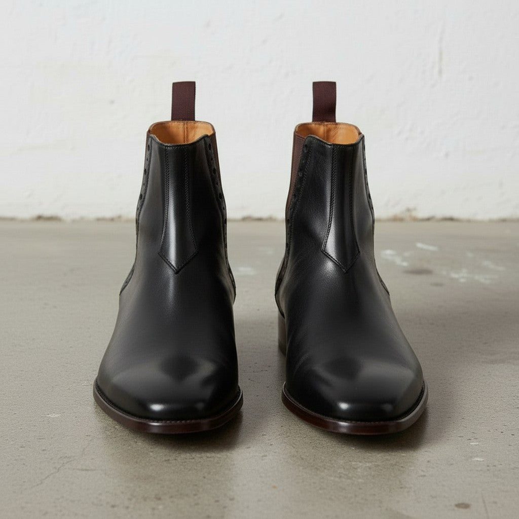 Men's Black Plain-Toe Leather Chelsea Boots