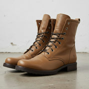 Men's Tan Plain-Toe Leather Combat Boots