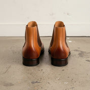 Men's Tan and Dark Brown Plain-Toe Leather Chelsea Boots — Grays