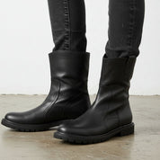 Men's Black Plain-Toe Leather Pull-On Boots