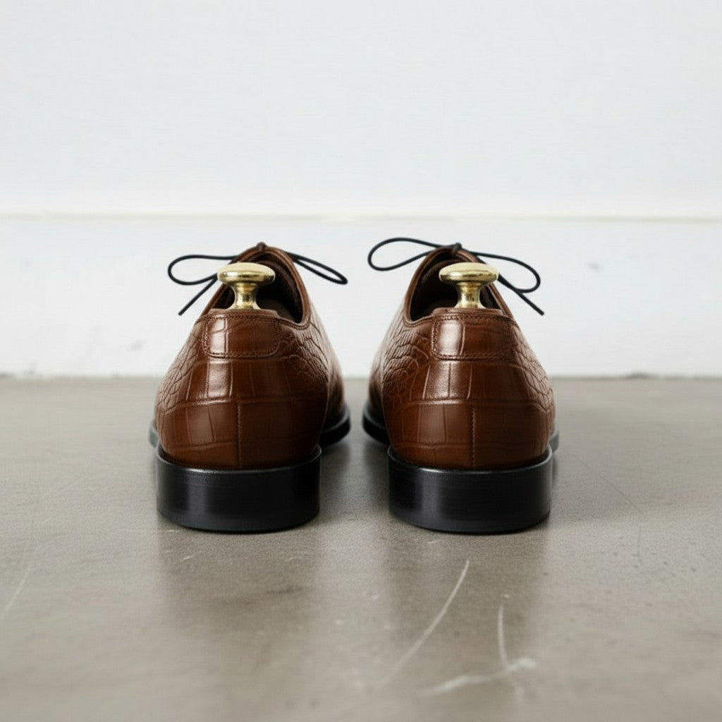 Men's Brown Crocodile-Embossed Leather Oxfords