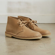 Men's Tan Plain-Toe Leather Chukka Boots