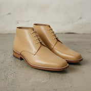 Men's Tan Apron-Toe Leather Chukka Boots