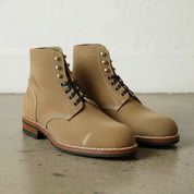 Men's Tan Plain-Toe Suede Ankle Boots