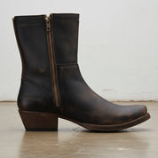 Men's Dark Brown Plain-Toe Leather Biker Boots — Nicolson