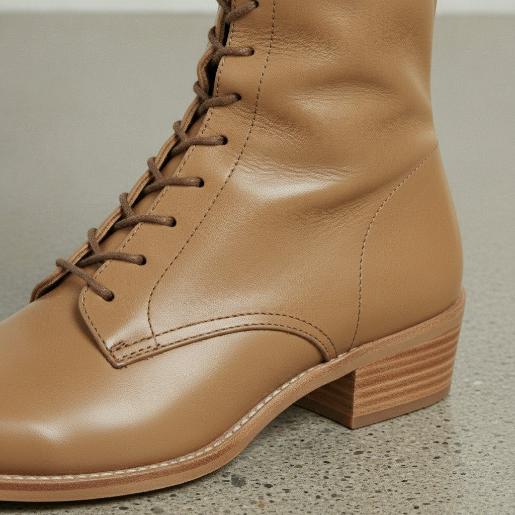 Women's Tan Plain-Toe Lace-Up Leather Knee-High Boots — Dillingham