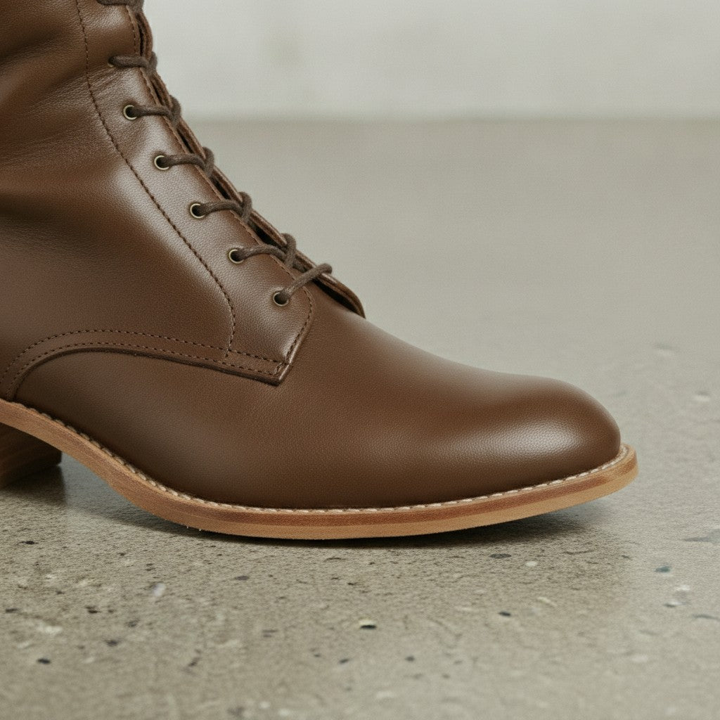 Women's Brown Plain-Toe Lace-Up Leather Knee-High Boots — Dillingham
