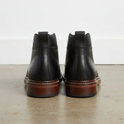 Men's Black Plain-Toe Leather Chukka Boots