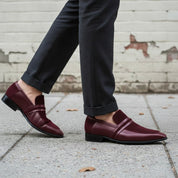 Men's Burgundy Plain-Toe Leather Loafers