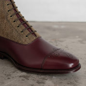 Men's Burgundy and Tan Herringbone-Embossed Leather Plain-Toe Oxford Boots