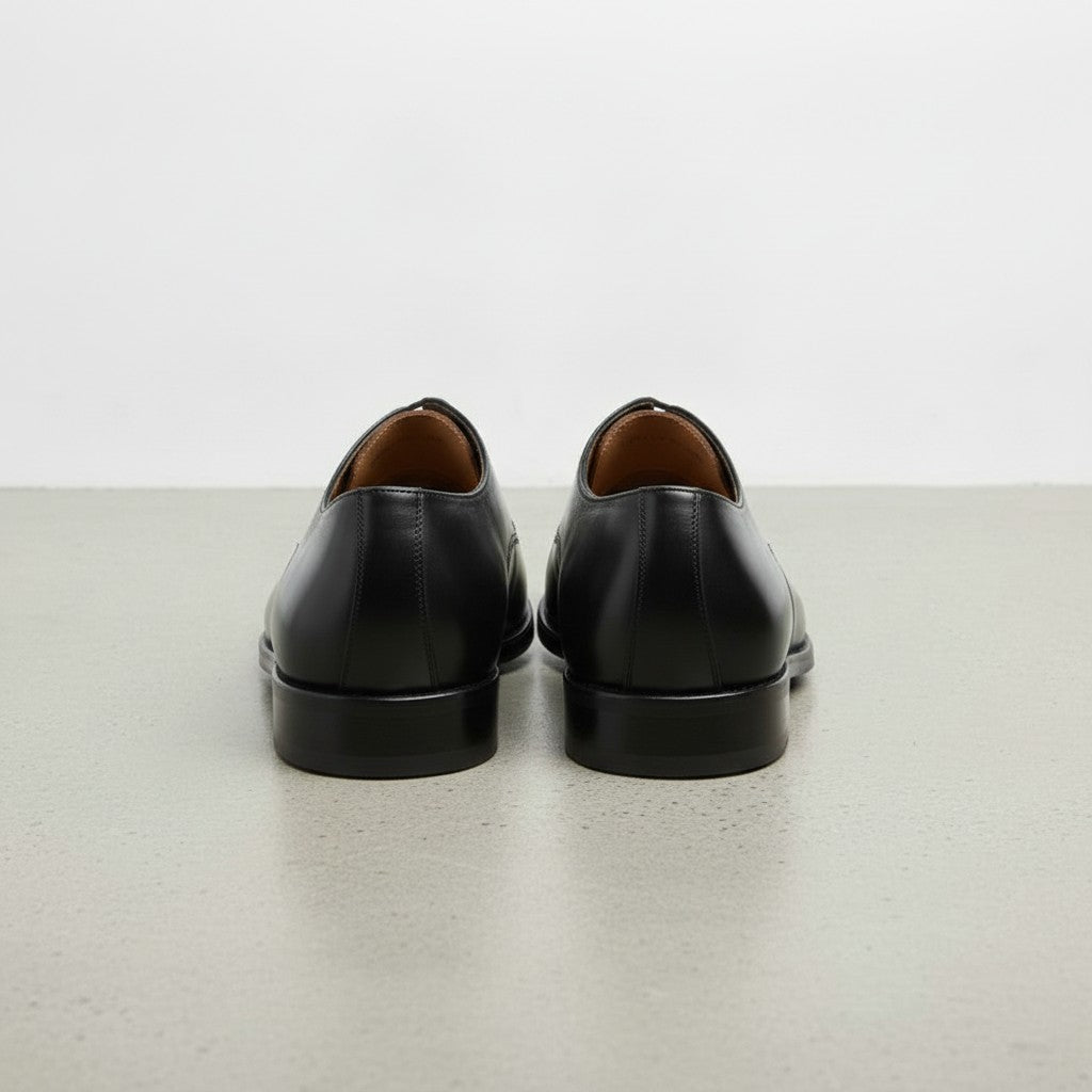 Men's Black Cap-Toe Leather Oxfords — Hackett