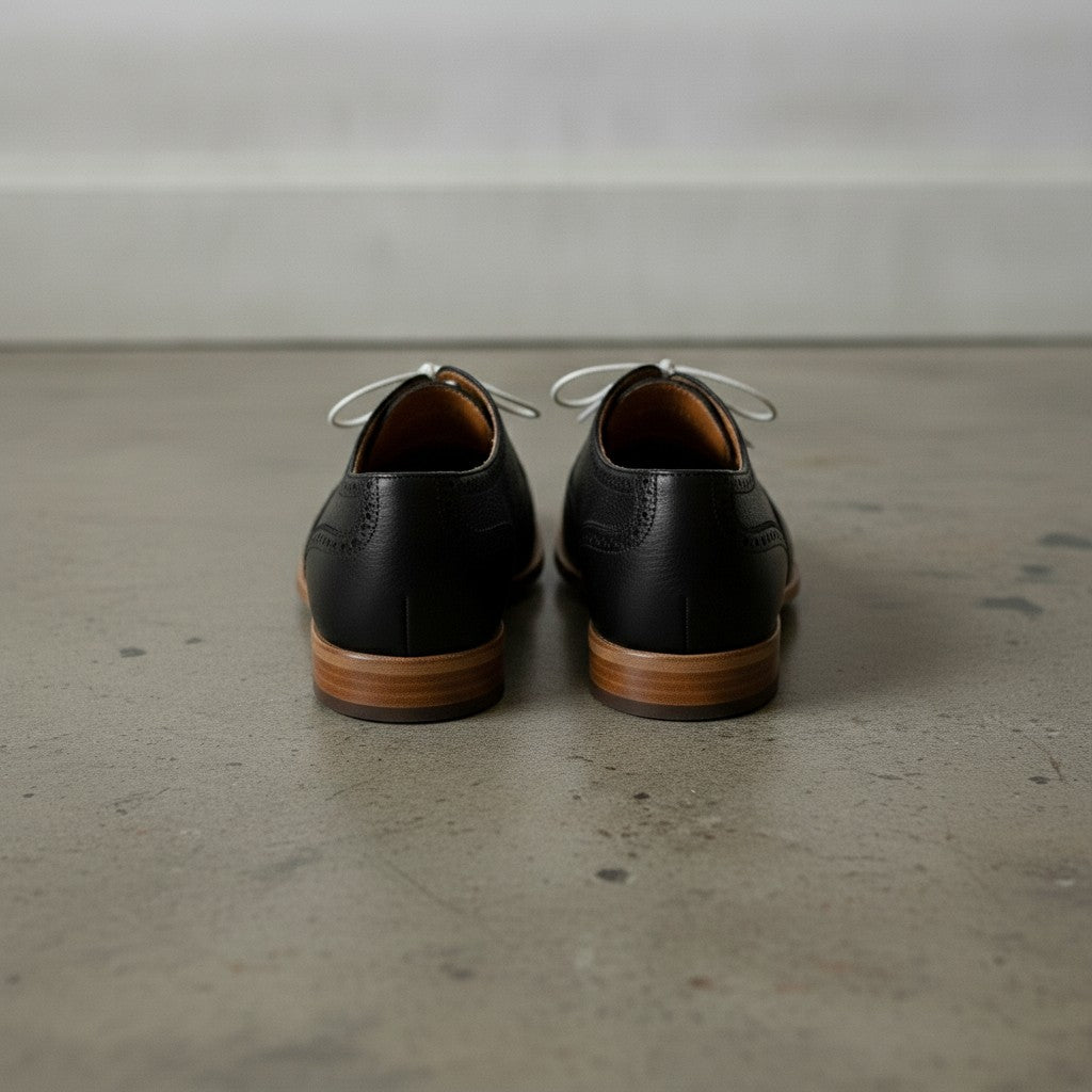 Men's Black Wingtip Pebbled Leather Oxfords — Chigwell