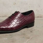 Men's Burgundy Alligator-Embossed Leather Oxfords — Amhurst