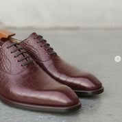 Handmade Men's Burgundy Alligator Texture Oxford Shoes — Copley
