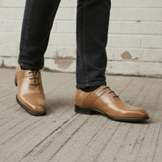 Men's Tan Plain-Toe Crocodile-Embossed Leather Oxfords — Esmond