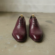 Men's Burgundy Plain-Toe Leather Oxfords — Dunstan