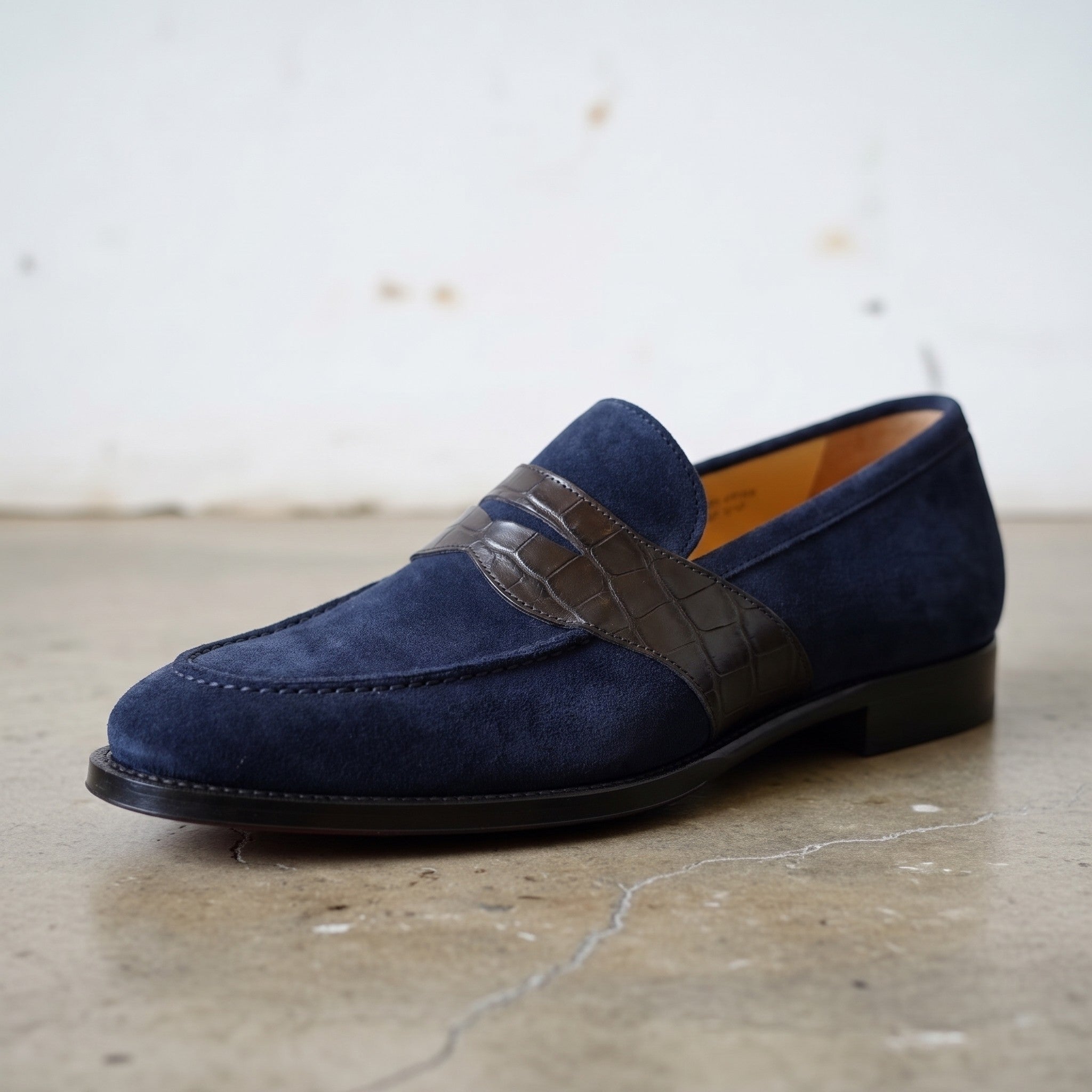 Men's Grey and Navy Blue Crocodile-Embossed Suede Apron-Toe Penny Loafers — Crompton — Crompton