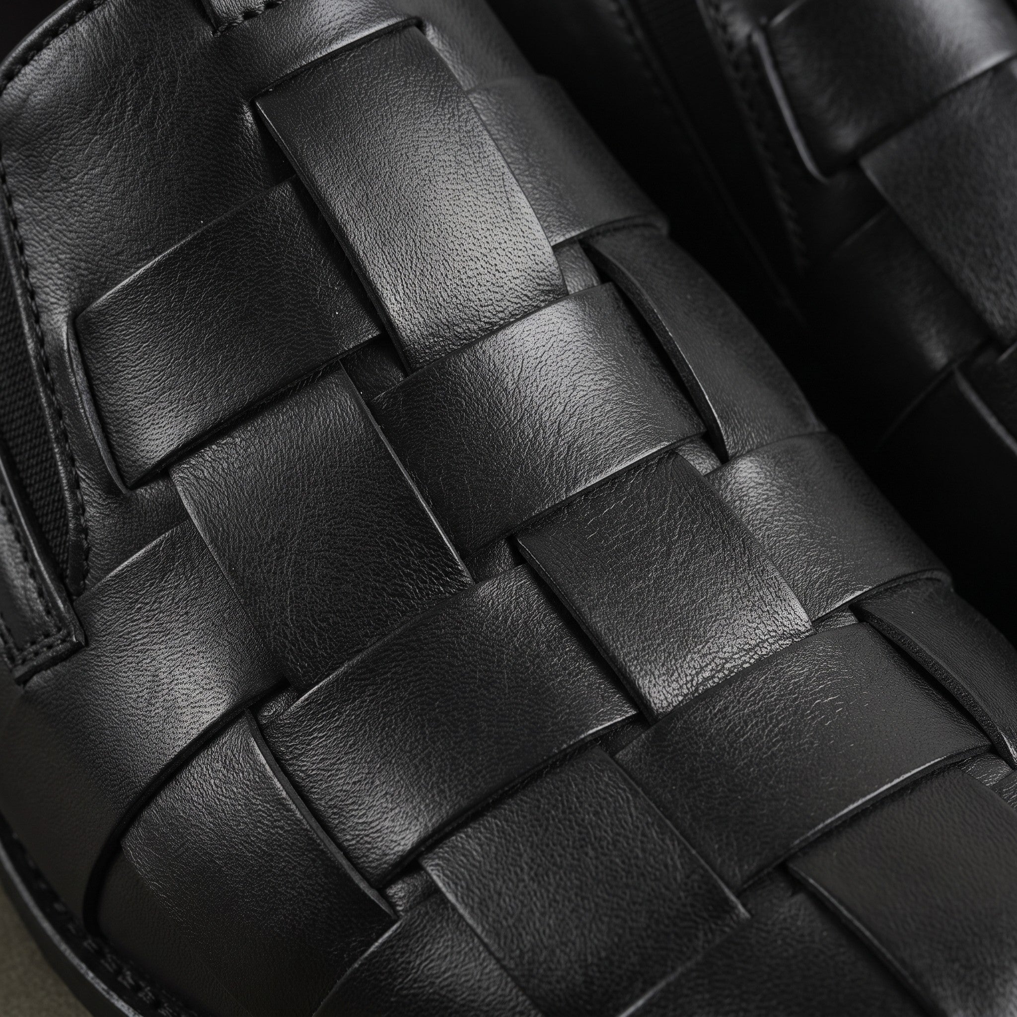 Men's Black Plain-Toe Leather Loafers — Dunley