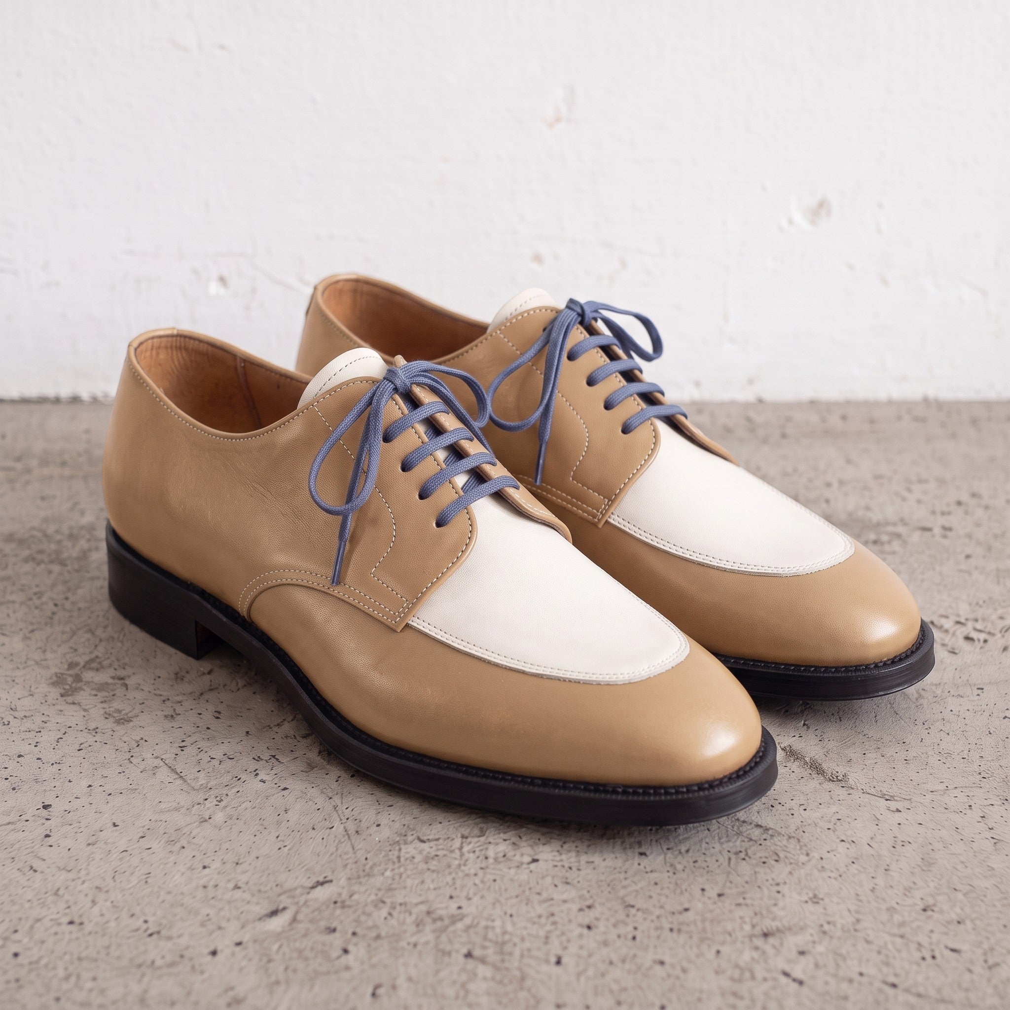 Men's Tan and White Leather Derby Shoes — Fosbrooke — Fosbrooke